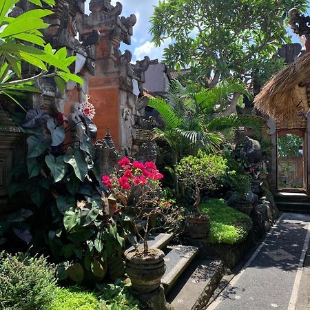Dewi Antara Homestay Ubud  Exterior photo